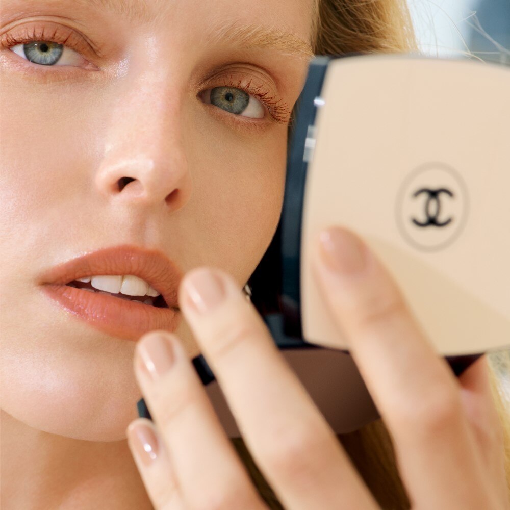 PALETA DE OJOS EFECTO SALUDABLE NATURAL